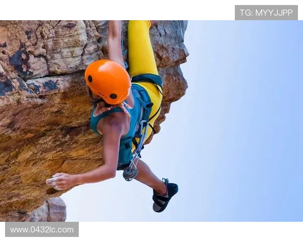 刘芳的攀岩之路：从初学者到顶尖选手的心路历程与挑战